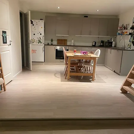Holiday home Paradis Med Mange Muligheter! Nordmannvik